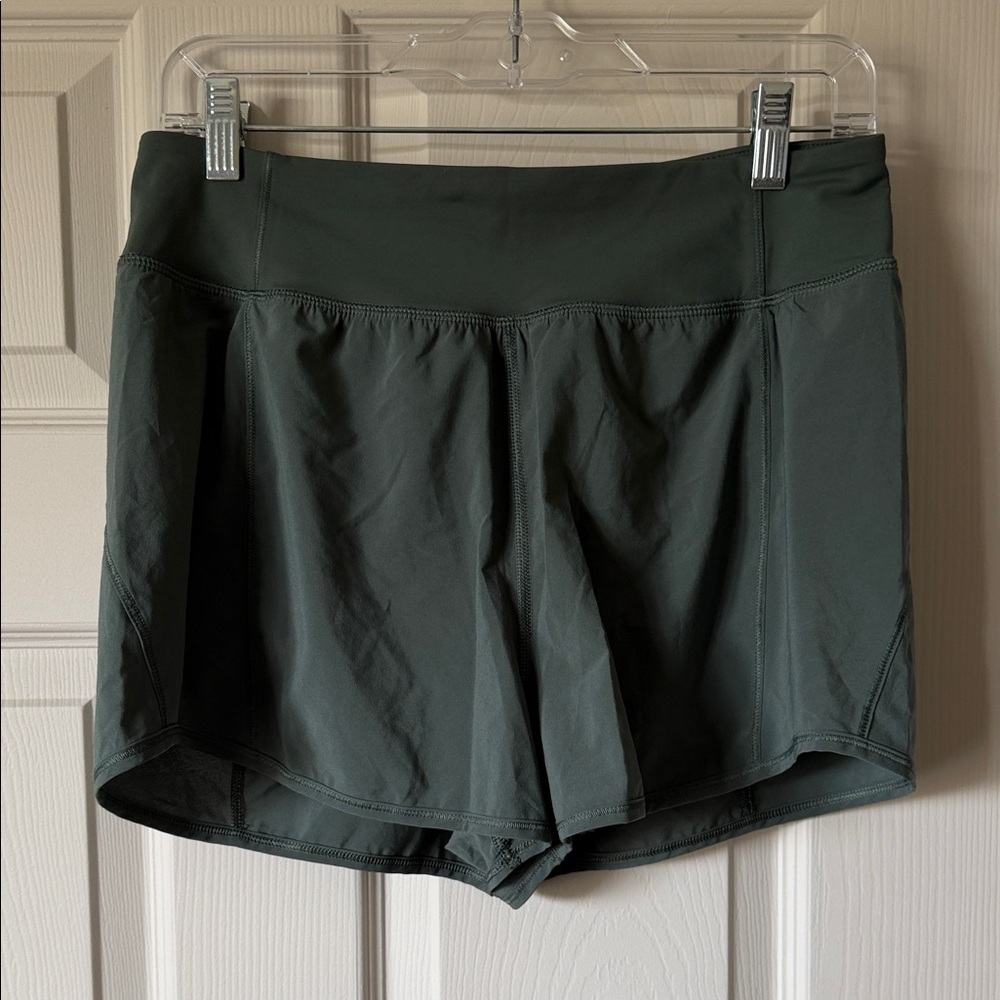 lululemon athletica Lean In short size 10 - dark forest green